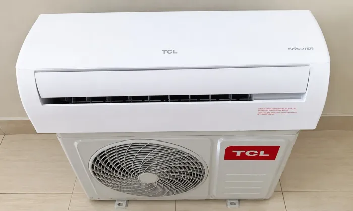 Ar-Condicionado TCL Inverter 9.000 Btu - Completo e Conservado