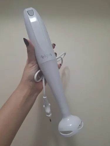 Mixer novo na caixa para sucos e vitaminas