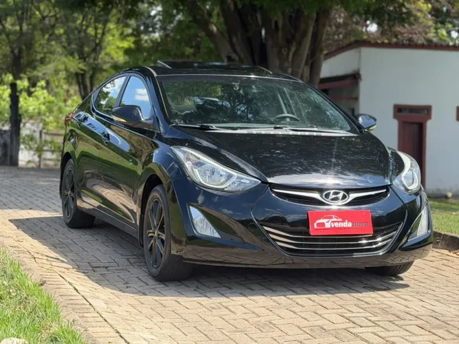 Hyundai Elantra GLS 2.0 16V Flex Aut. 2015