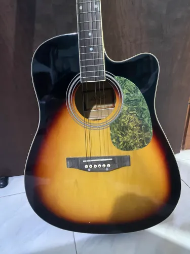 Violão MD18