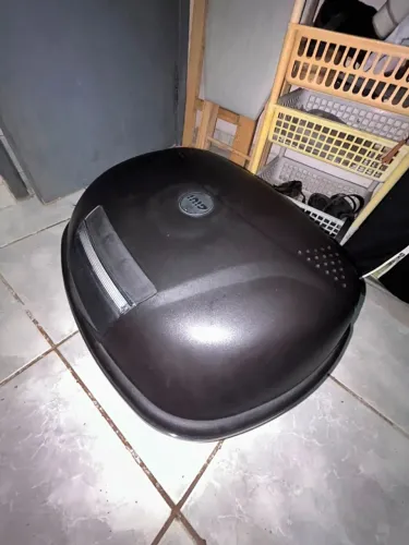 Baú / Bauleto Givi E-460NT Monokey 46 Litros Fumê