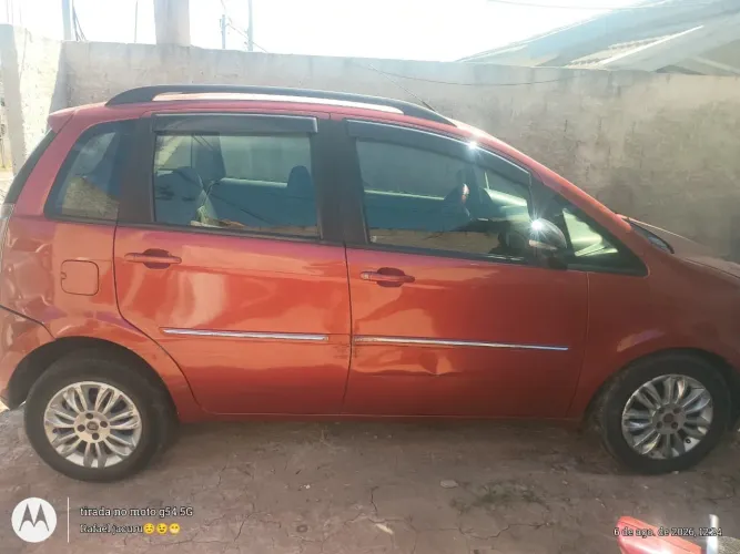 Fiat Idea Essence Dualogic 1.6 Flex 16V 5P 2011