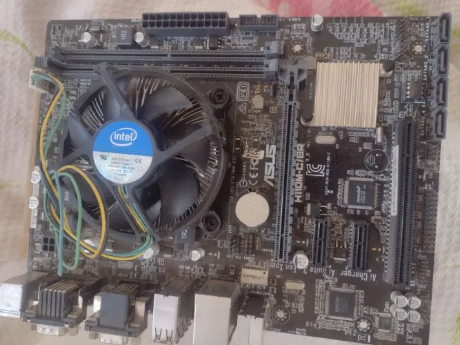 Placa mãe h110m-c/Br + Pentium g4560 com cooler original 