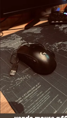 mouse g403 usado