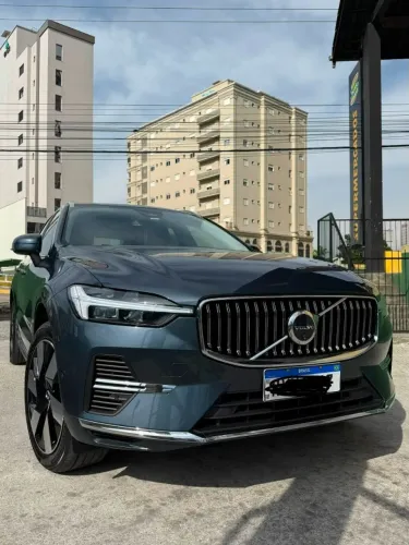 Volvo XC-60 T-8 Ultimate 2.0 AWD (híbrido) 2024