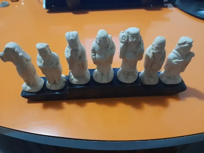 Deuses Orientais, conjunto com 7 estátuas esculpidas em pedra Giz