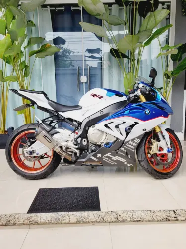 BMW S 1000 RR A MAIS NOVA DO MUNDO TODO IMPECÁVEL