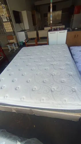 Cama box Queen size Colchão Ortobom 