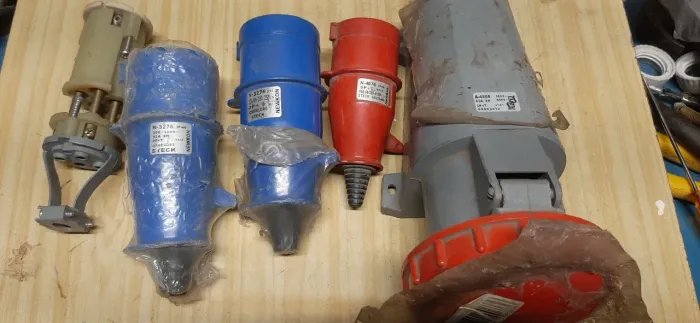 Plugs e Tomadas Industriais Steck Novos 