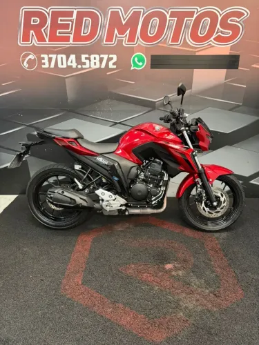 FZ25 250 FAZER CONNECTED