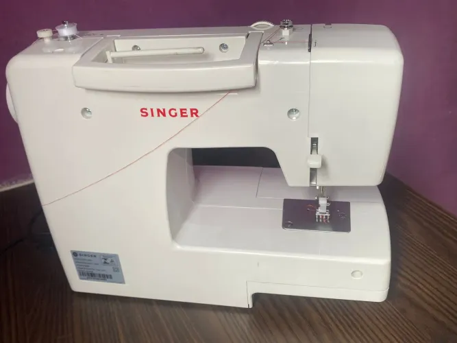 Máquina singer domestica
