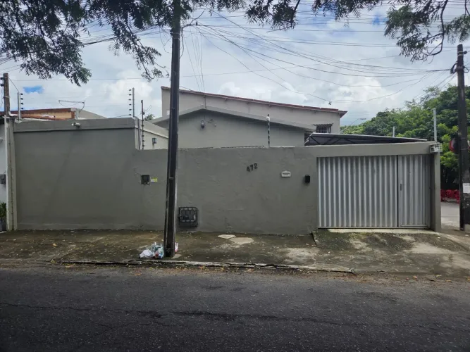 ÓTIMA CASA NA MOZART LUCENA