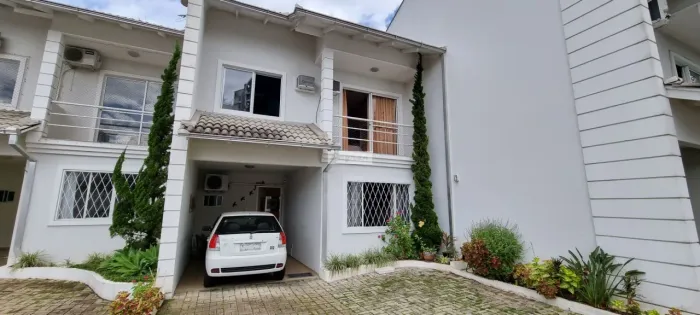 Joinville - Casa de Condomínio - Anita Garibaldi