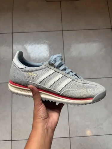 Adidas TÊNIS SL 72 RS seminovo N42