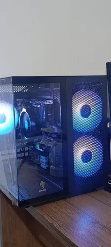 CPU Ryzen 5 2400g, 8 Gigas, M.2 240 Gigas