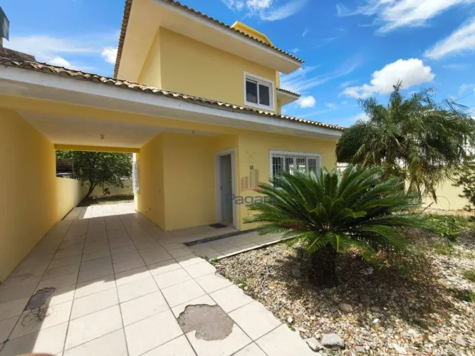 Casa com 3 dormitórios para alugar por R$ 5.600,00/mês - Passa Vinte - Palhoça/SC
