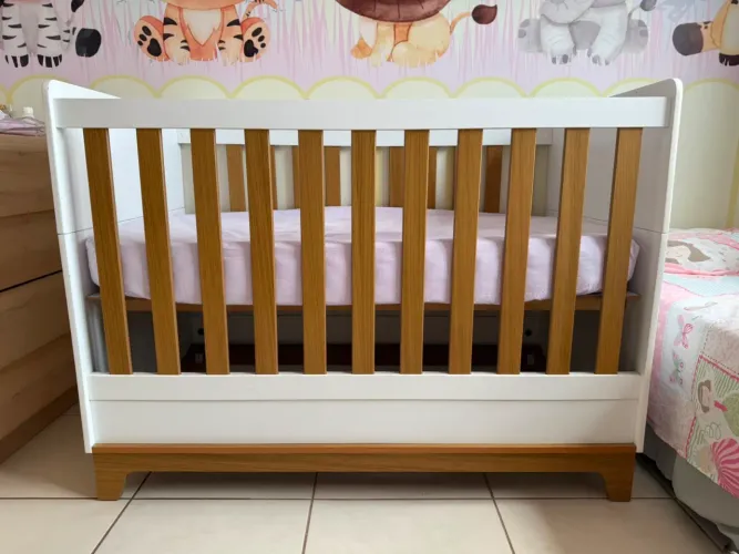 Berço Infantil Biscoito 2 em 1 Permóbili com colchão