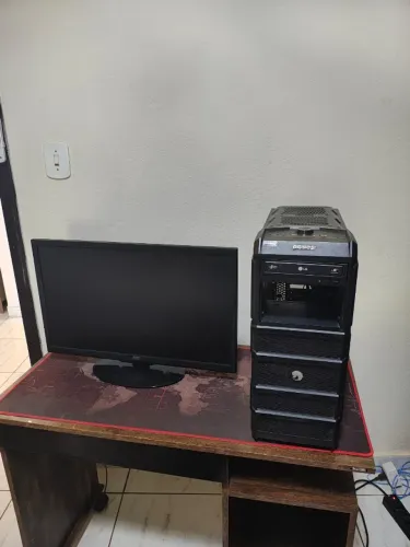 Computador (Desktop) i7 4770 + monitor 24" LED - usado