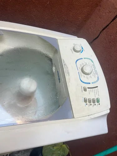 Máquina de Lavar Electrolux 12kg LT12F - Para Conserto ou Peças
