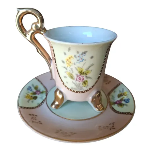 Xícara Em Porcelana Japonesa 9x11.