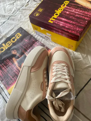 Tênis moleca, novo! 75R$ (pra sair logo)