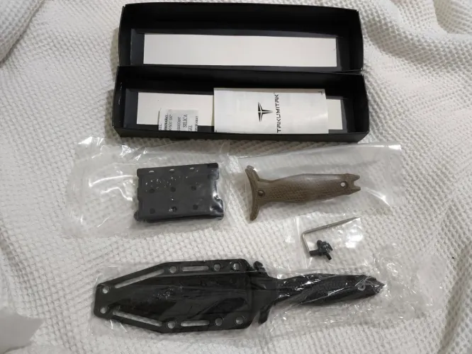 Faca Takumitak Protector TKF303