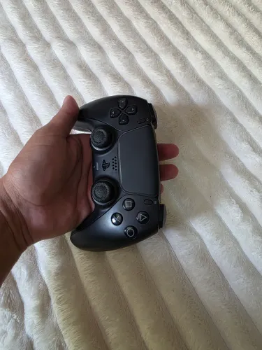 CONTROLE DO PS5 BEM NOVO 