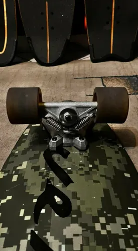 Swelltech Hibrido Magnésio Surf Skate Simulador Carver Yow 