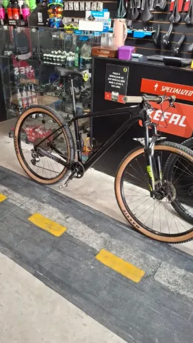 Bike MTB Carbono BXT