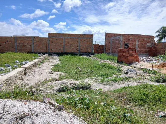 Vendo troco Terreno em piranbu 8x18