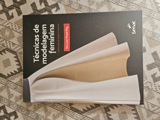 Livro Técnicas de Modelagem Feminina