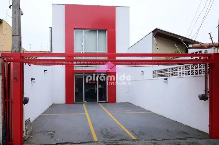 Prédio Comercial com mezanino, 197m² à Venda por R$ 1.380.000,00 ou Locação por R$ 7.800,0