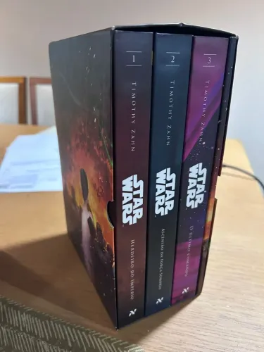 Box Star Wars Trilogia Thrawn