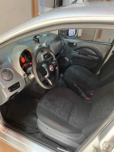 Fiat Uno Vivace Celeb. 1.0 EVO F.flex 8V 5P 2015