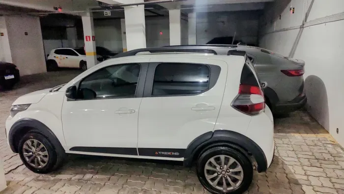 Fiat Mobi Trekking 1.0 Flex 5P 2022