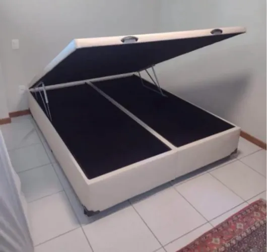 Bases estofadas (fabricação própria). Conforto, qualidade e ótimo acabamento. ?