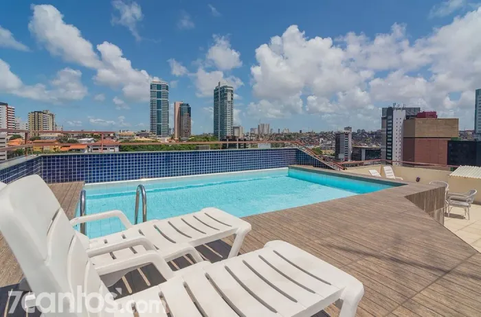 No Caminho das Árvores, 2 Quartos, Sala, Piscina, Garagem 