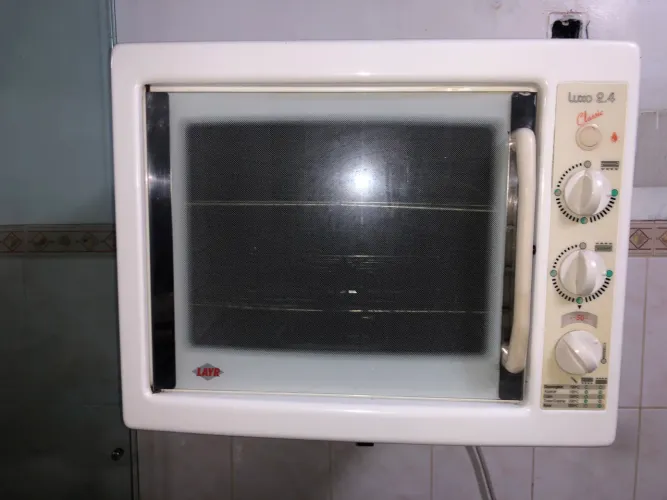 FORNO ELÉTRICO 