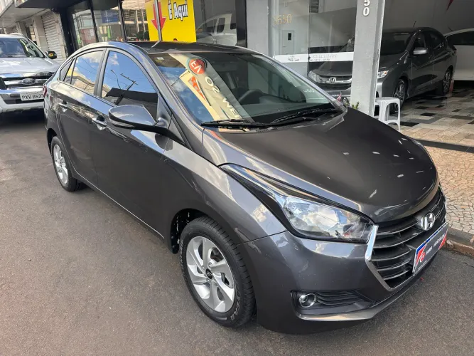 Hyundai HB20S C.plus/c.style 1.6 Flex 16V Mec.4p 2017