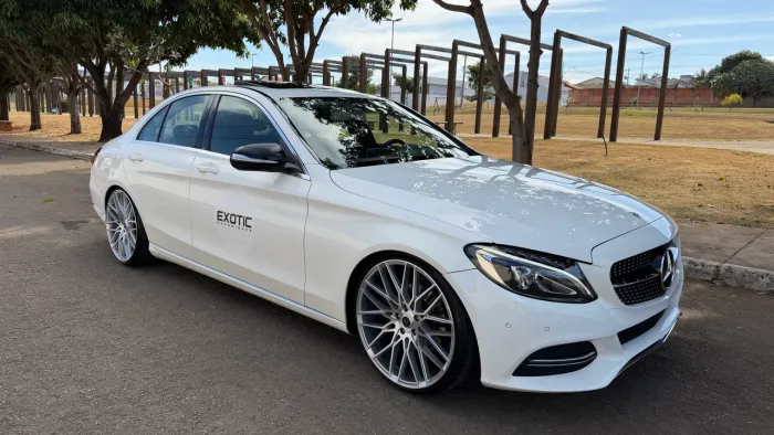Mercedes-Benz C-200 Avantgarde 2.0 TB 16V 184cv Aut. 2015