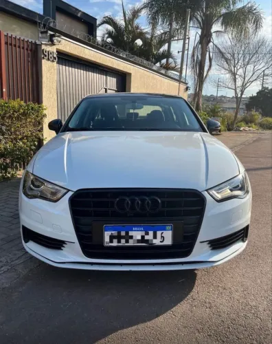 Audi A3 Sedan 1.4/ Attra. 16V TB FSI S-tronic 2014