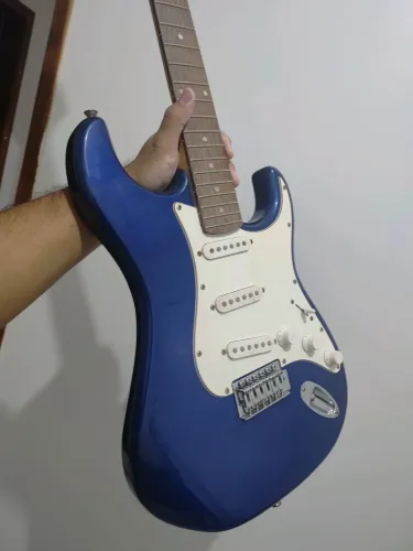 Guitarra Tagima Memphis MG32