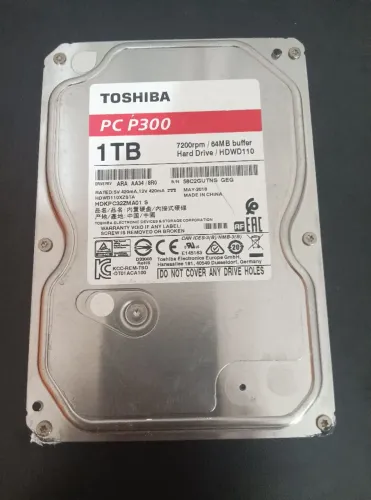 HDs 1TB Toshiba 7200 RPM 64MB Cache