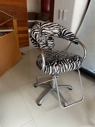 Cadeira de salão/barbearia Nova