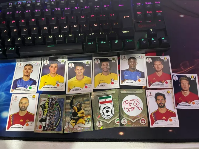 Figurinhas Copa 2018 e 2022