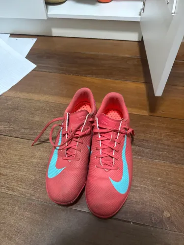 Chuteira nike mercurial vapor 16 club