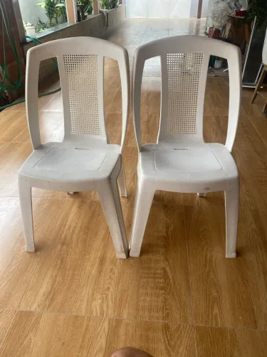cadeira de plástico reforçada