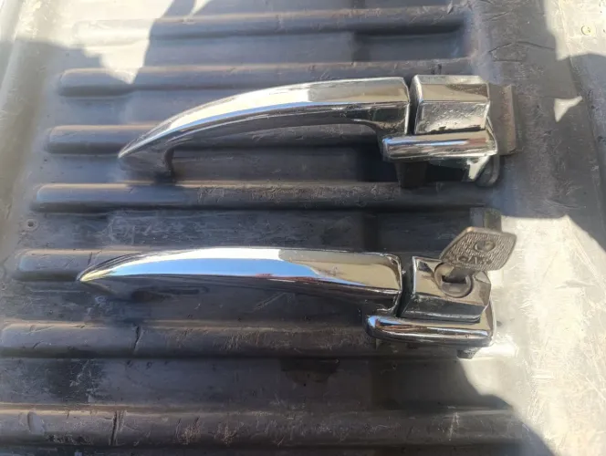 Par maçaneta Fusca 75 
