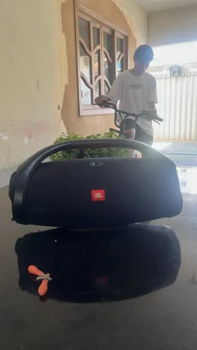 Bombox 2