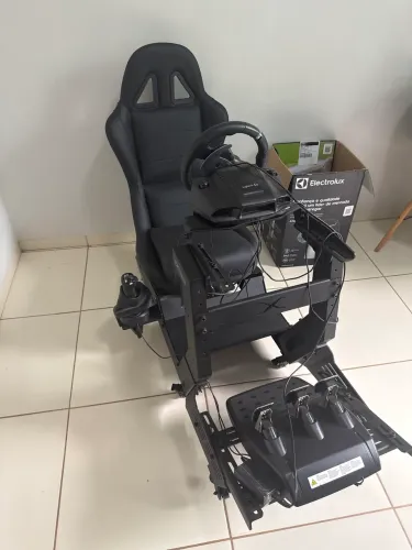 Kit volante g29 e cockpit profissional